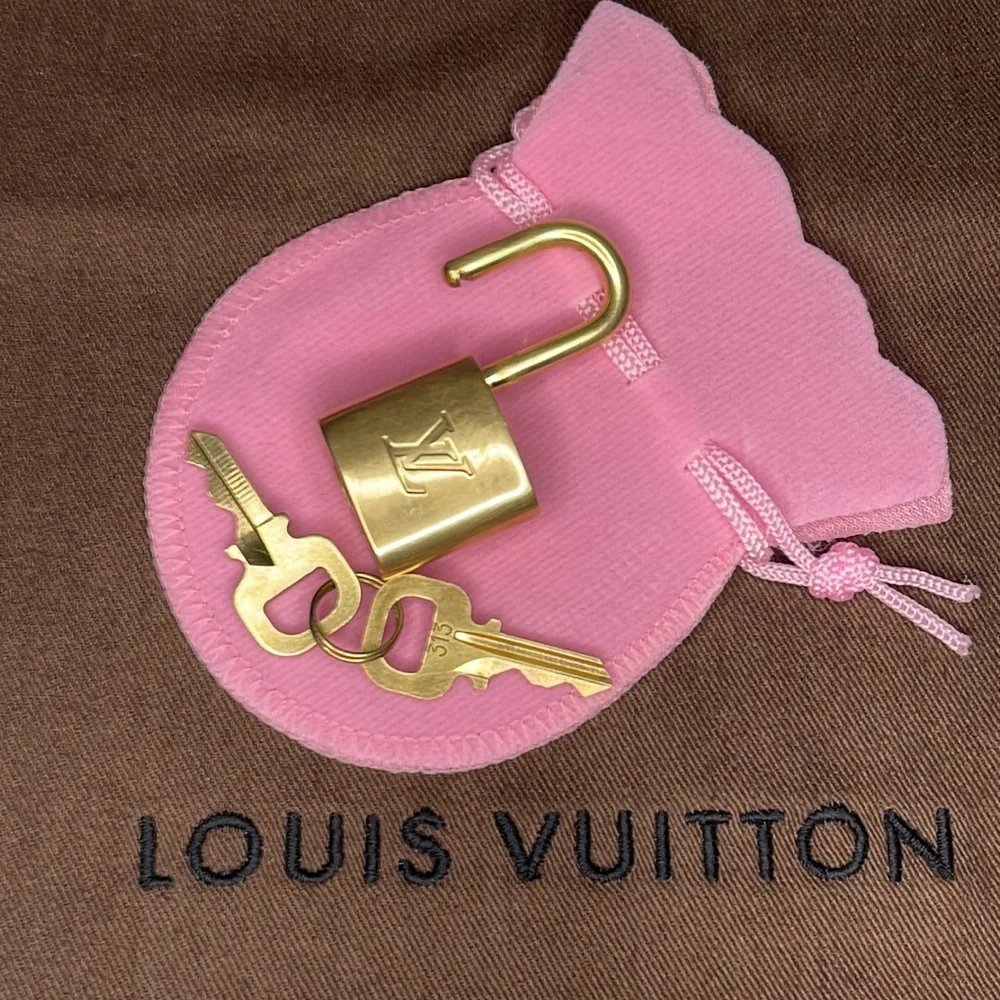 Authentic Louis Vuitton Lock and Key - Picture 4 of 4